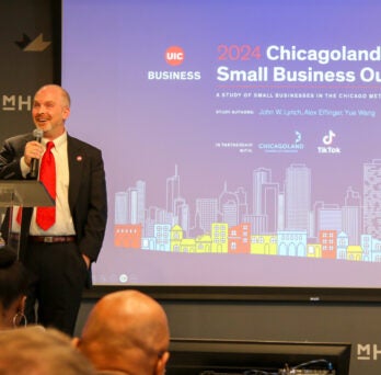 John W. Lynch at the Chicagoland Chamber of Commerce event for Chicagoland's Small Business Outlook event
                  